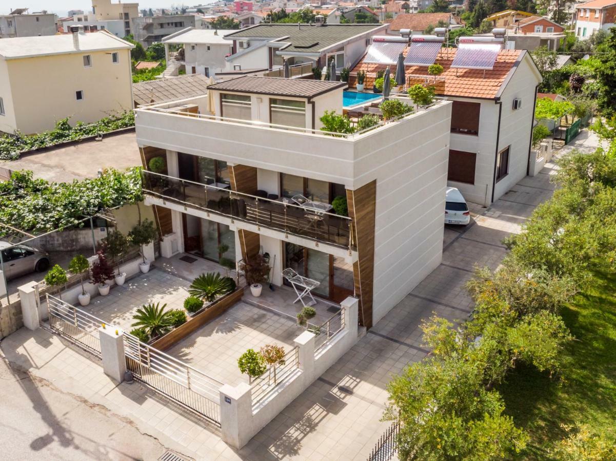 Apartments Davor Bar Exterior photo