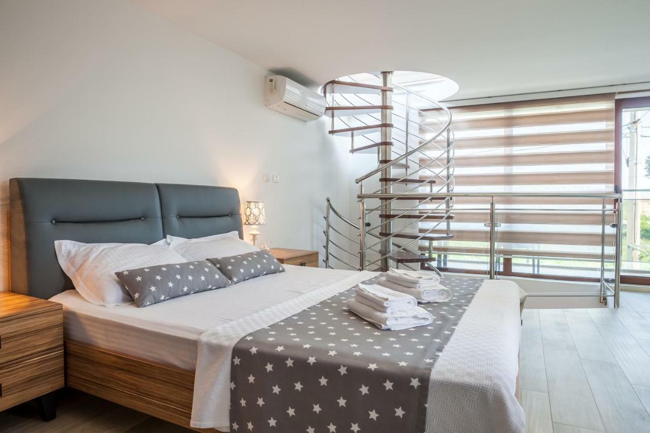 Apartments Davor Bar Exterior photo